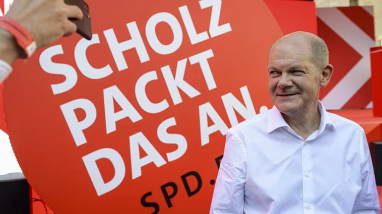 Поворот влево: как в Германии сменился лидер предвыборной гонки и какие последствия это будет иметь