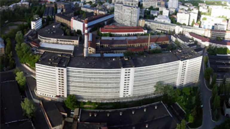 Как поделили Арсенал: кому досталась золотая земля легендарного завода на Печерских холмах