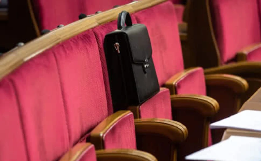 Комитет Рады не успевает подготовить антиколомойский закон к рассмотрению в понедельник