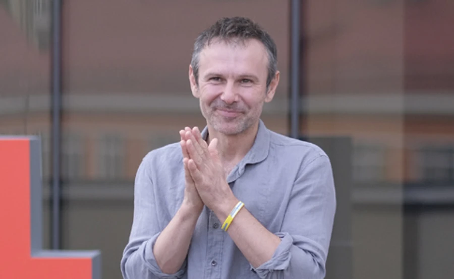 Новый опрос: Голос Вакарчука уже перегнал ЕС Порошенко