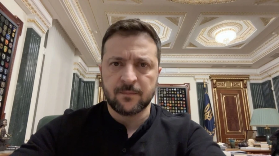 Zelenskyy holds Staff meeting on Ukrainian weapons production