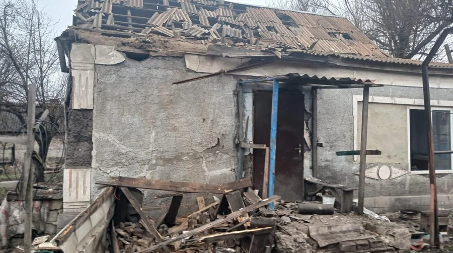 У двух областях за сутки – еще один убитый и 13 раненых