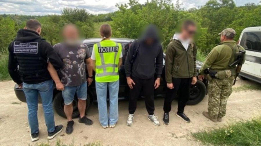 Россиянин пытался незаконно переправить жителей Одесской области за границу