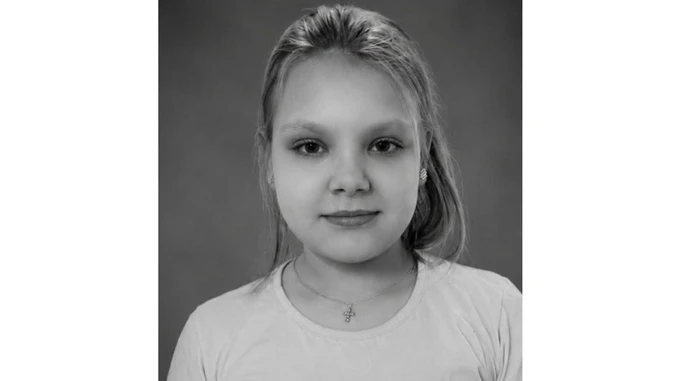 Girl, 10, dies in hospital after suffering burns to 40% of her body in Russian strike on Lozova in Kharkiv Oblast