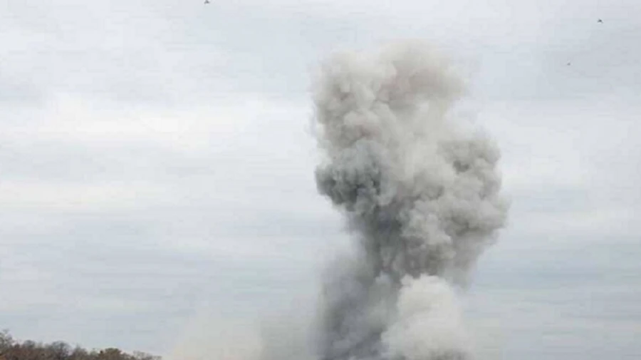 Russians bomb humanitarian facility in Kherson Oblast