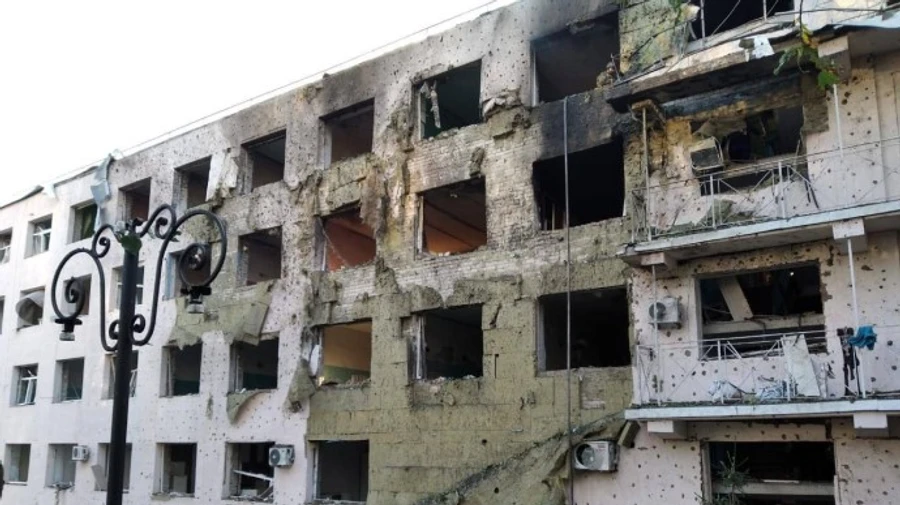 Russians launch missile attack on hospital in Kharkiv Oblast: doctor dies