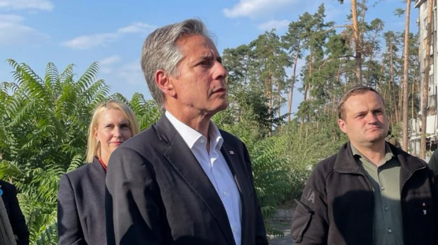 Госсекретарь США посетил разрушенный россиянами Ирпень