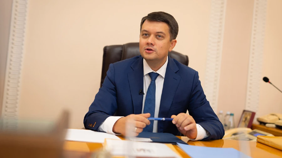 Разумков зовет слуг на встречу в понедельник