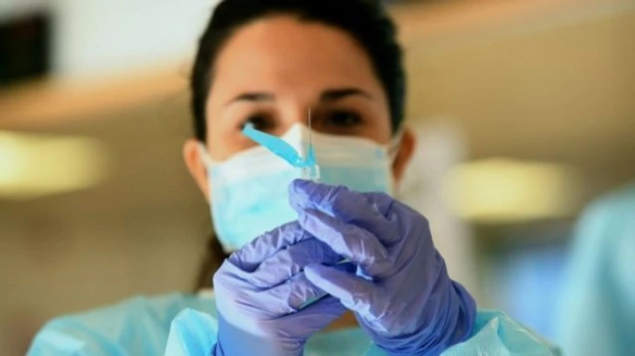 У Єврокомісії очікують прискорення темпів вакцинації в ЄС у квітні