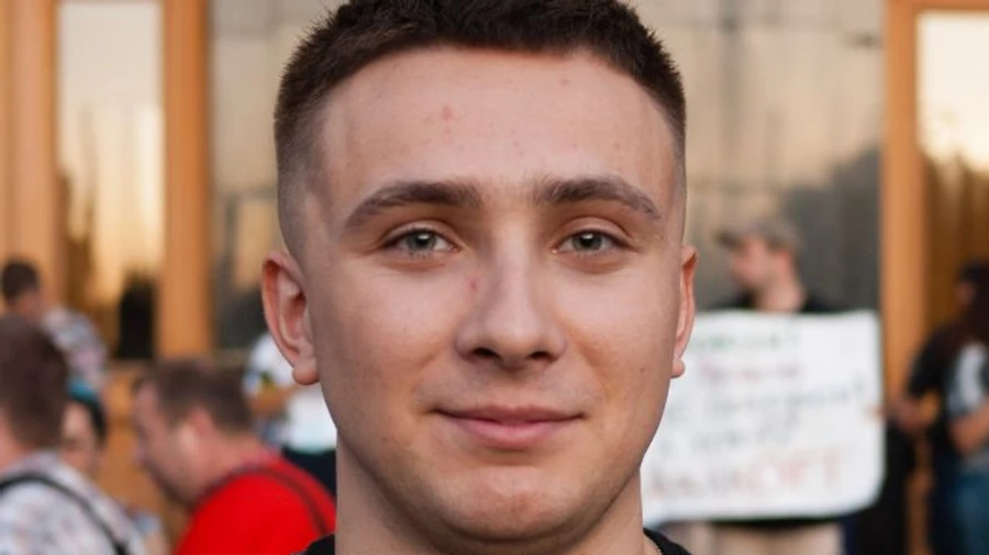 Стерненко пытались облить под судом в Одессе