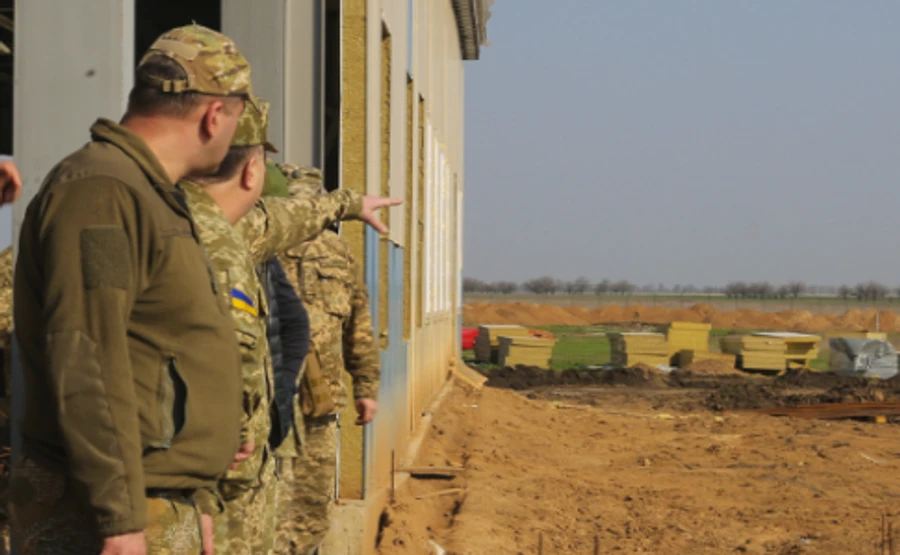 У Міноборони заявили про диверсію, через зрив будівництва казарм для ЗСУ за 300 млн
