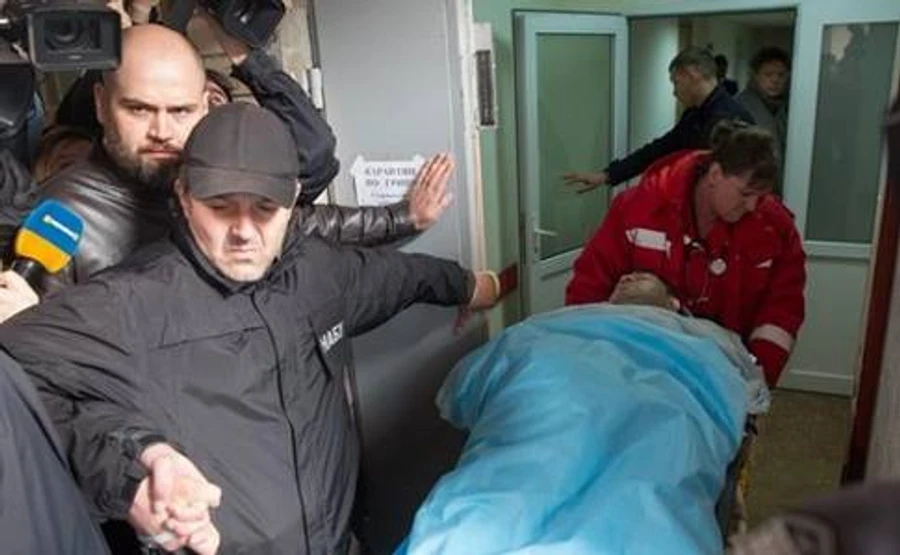 Засідання по Насірову не почалося. Будівлю суду замінували