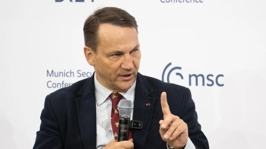 Poland wants China to pressure Russia to stop hybrid operation with migrants at border – Bloomberg