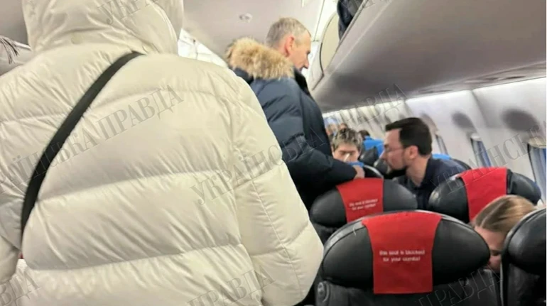 Шефір виїхав за кордон, але обіцяв повернутися