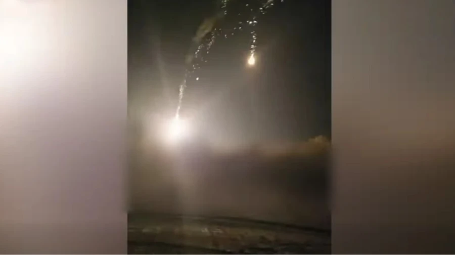 Повітряні сили показали роботу ППО під час нічної російської атаки