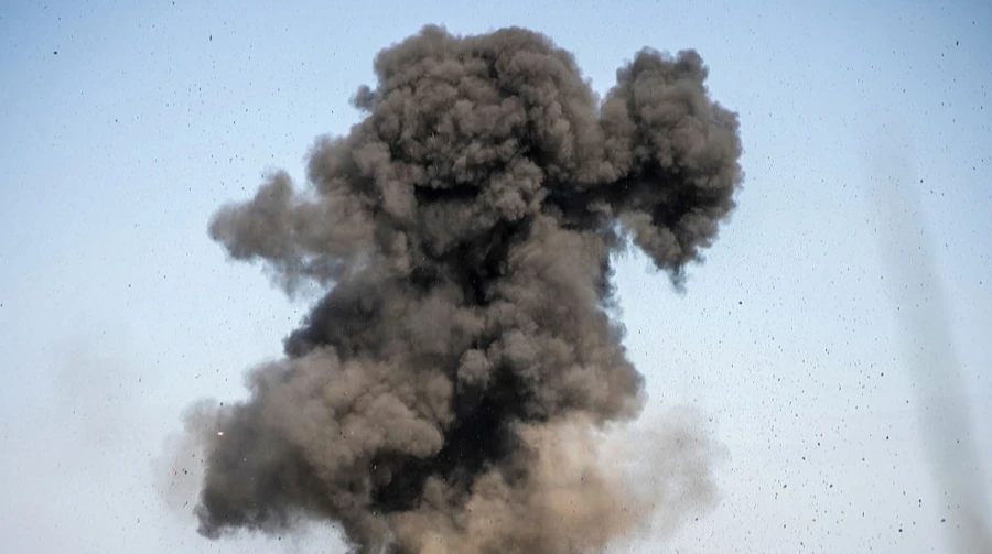 Part of Chuhuiv in Kharkiv Oblast left without electricity after Russian attack