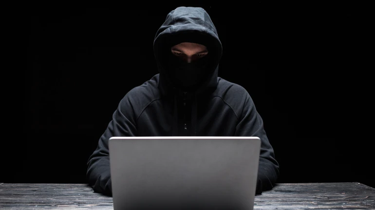 Маскируют преступления под квесты и миссии: как россияне вербуют украинских детей через онлайн-игры