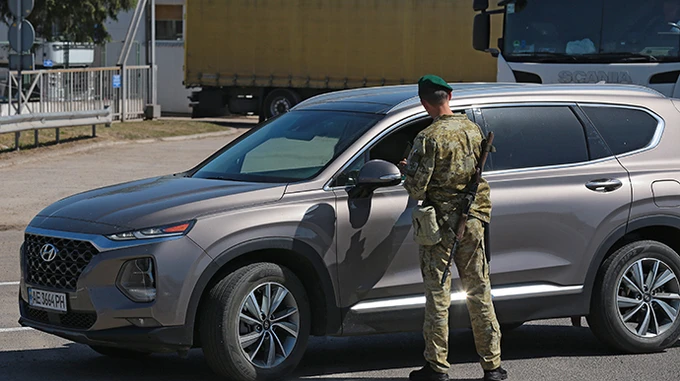 З початку війни з України до Європи виїхало 650 тисяч чоловіків призовного віку – ЗМІ