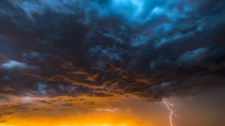 Киев накрыл мощный ливень: затоплено метро и остановился наземный транспорт