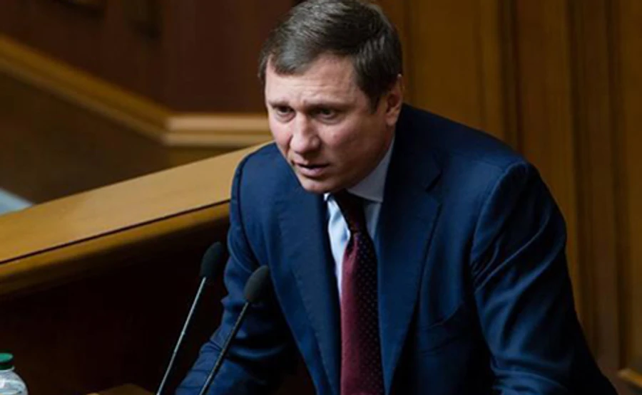 У Раді уточнили, хто має самоізолюватися після контактів з Шаховим