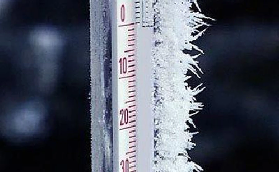 Зима не отпускает: в воскресенье до 15 мороза