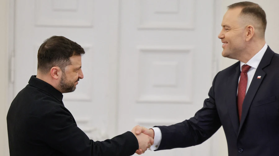 Сікорський вважає, що українська сторона попросила про зустріч із Навроцьким, бо зайшла занадто далеко
