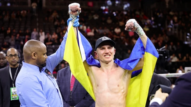 Богачук знищив Мендосу в бою за титул тимчасового чемпіона світу WBC