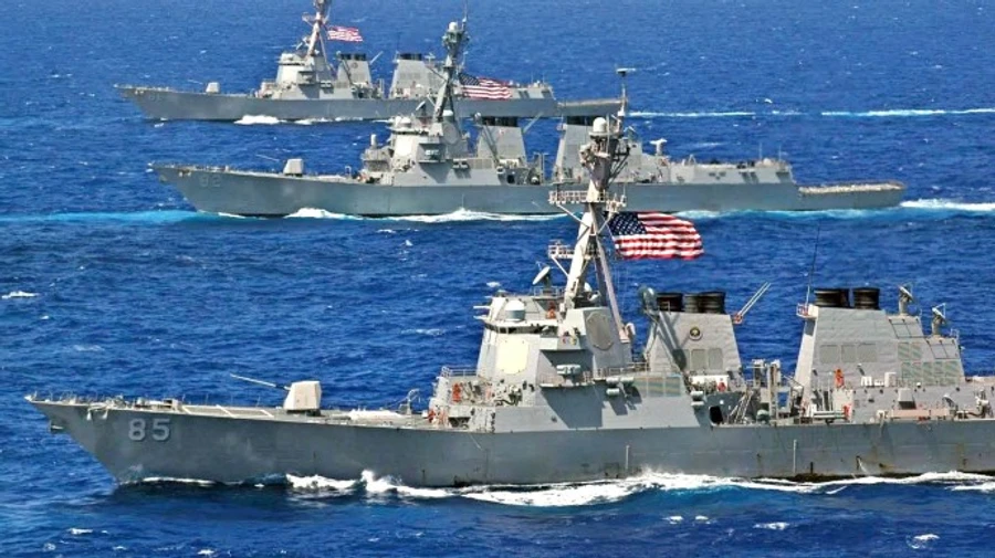 Россия пригрозила США за корабли в Черном море: Им лучше держаться подальше от Крыма