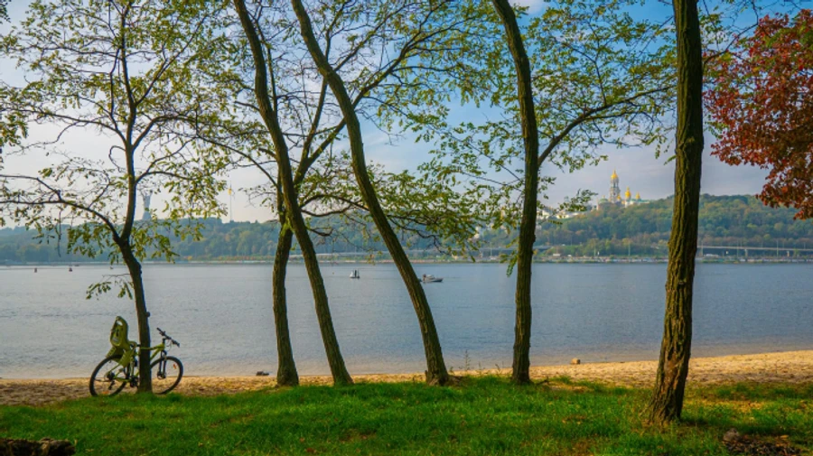 В Украине еще будет тепло, местами до +17°