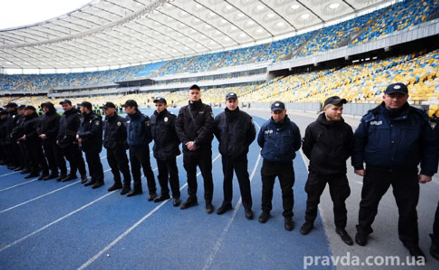 МВД о дебатах на Олимпийском: У кого-то может сорвать резьбу