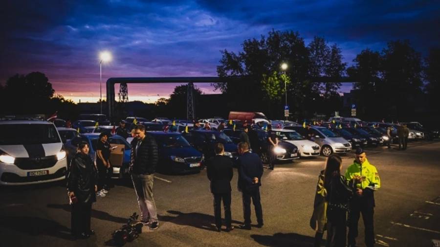 Latvian state police send vehicles and minibuses to Ukraine – photos