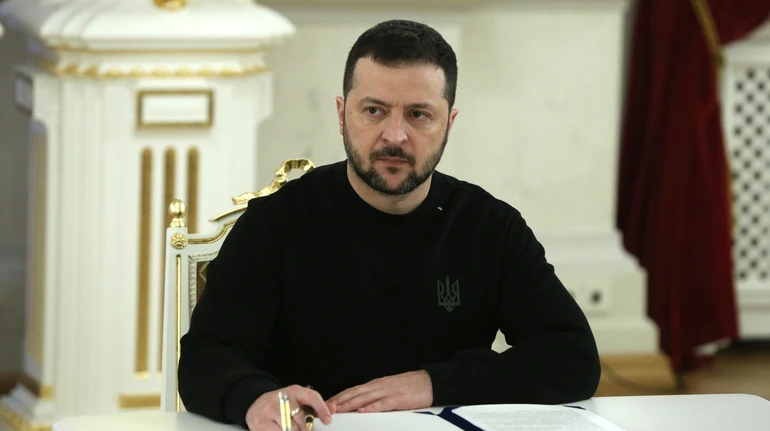 Зеленський дав завдання забезпечити армію 50 тисяч НРК на цей рік