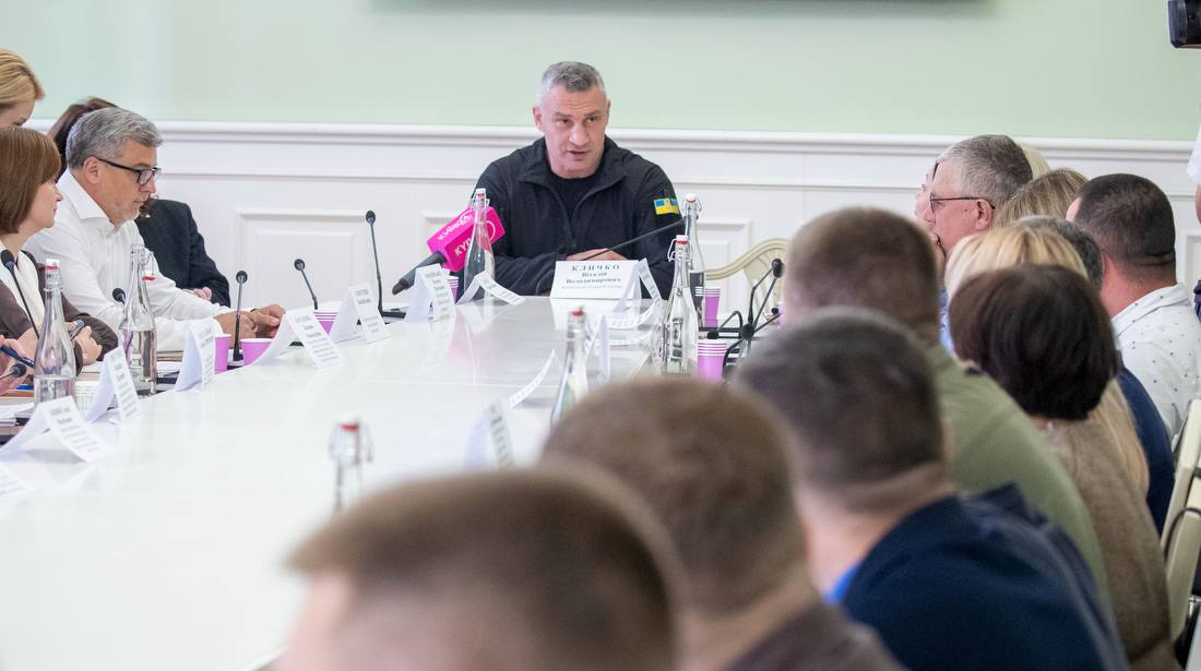 Кличко назвав фонтан "найбільш нейтральним рішенням" для місця, де раніше стояв пам’ятник Леніну