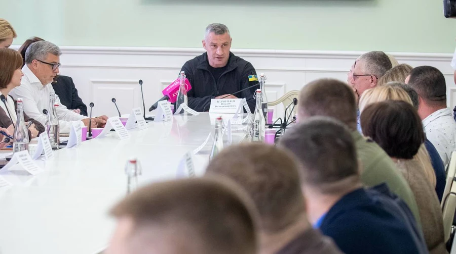 Кличко назвав фонтан найбільш нейтральним рішенням для місця, де раніше стояв пам’ятник Леніну