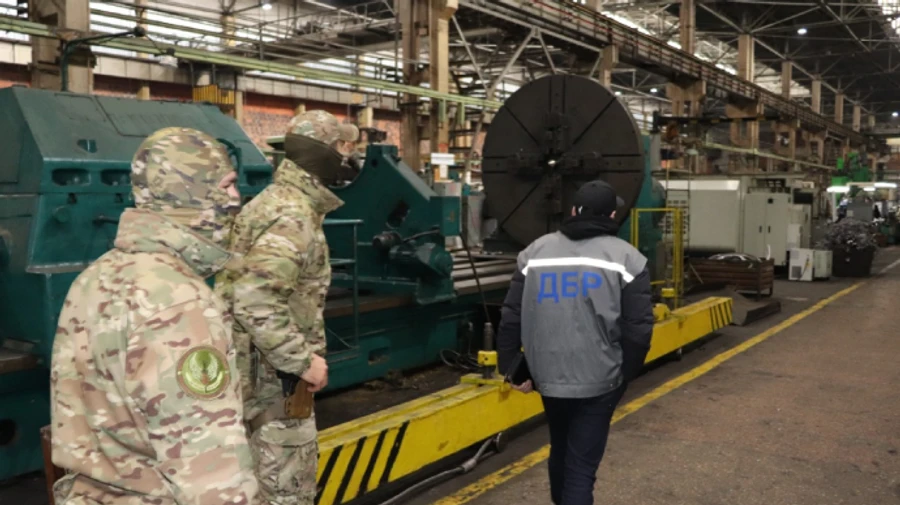 Концерн экс-нардепа снабжал российский ВПК даже после 24 февраля: ГБР разоблачило схему