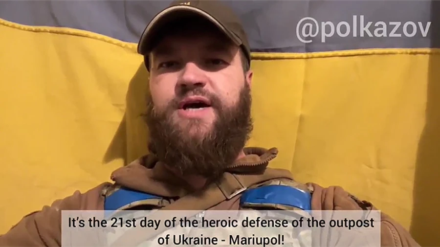 Азов закликав підтримати оточений Маріуполь: Як не зброєю, то словом 