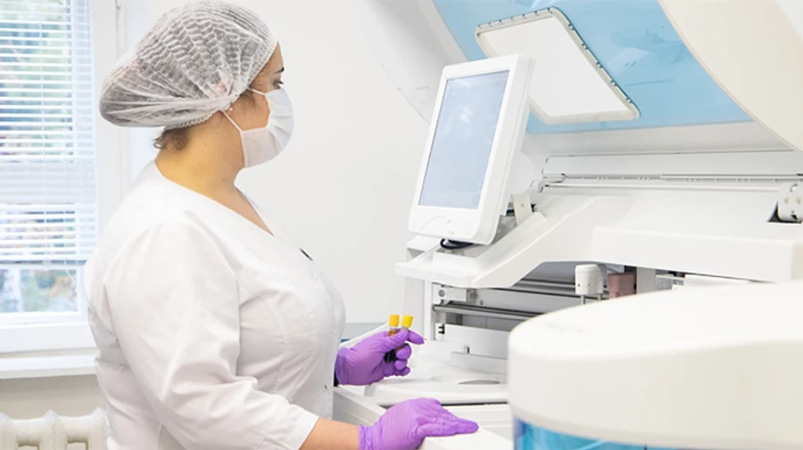 Ковід у Києві продовжує бити рекорди: за добу 34 смерті