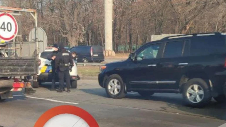 Патрульные остановили автомобиль Кивы: нарушил правила, игнорировал полицию