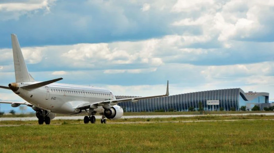 Окупанти хочуть запустити літаки з Криму до Вірменії й Північної Осетії