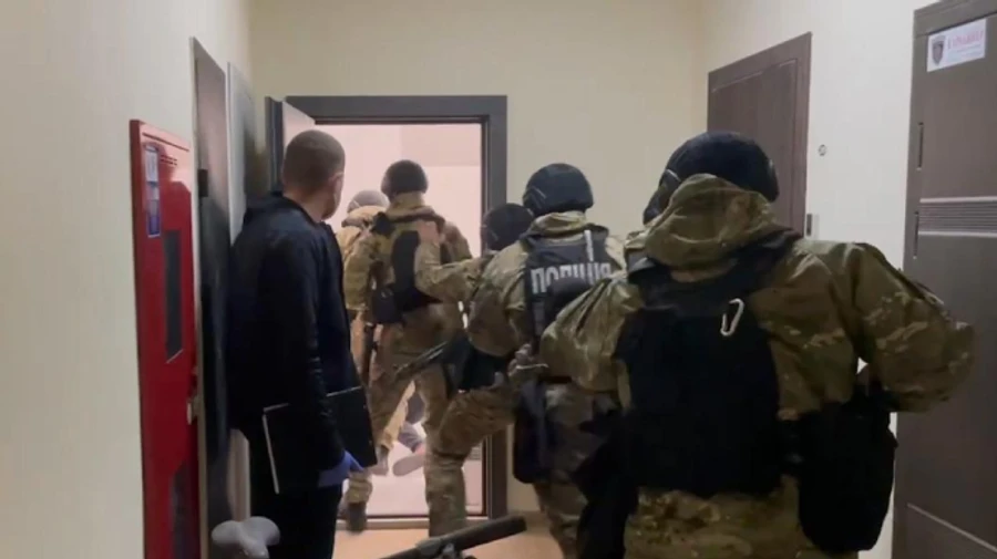 Полиция спасла двух иностранцев, которых похитили и два месяца пытали