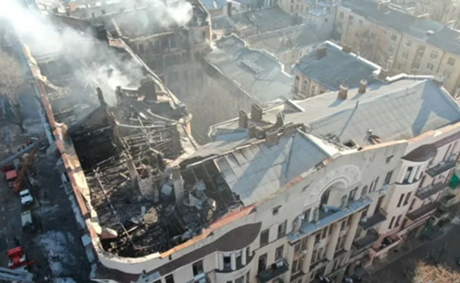 Пожар в одесском колледже: опознано еще одно найденное на пепелище тело