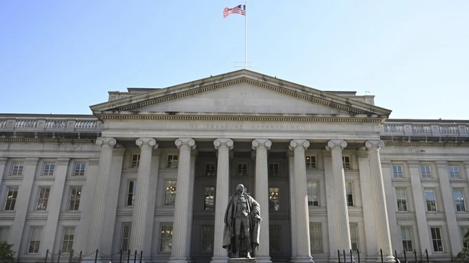 US imposes sanctions on company for transporting Iranian-made weapons to Russia