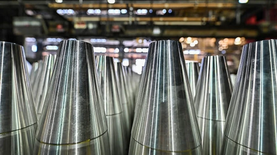 Czechia expects Ukraine to receive first batch of ammunition bought outside EU soon