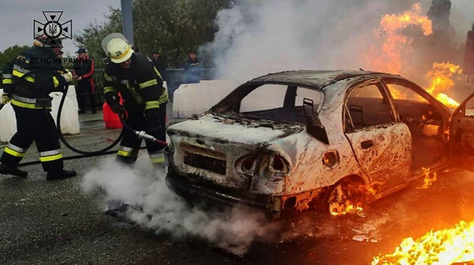 Росіяни поливали вогнем Донеччину та Дніпропетровщину, тривають бої на Херсонщині – ОВА
