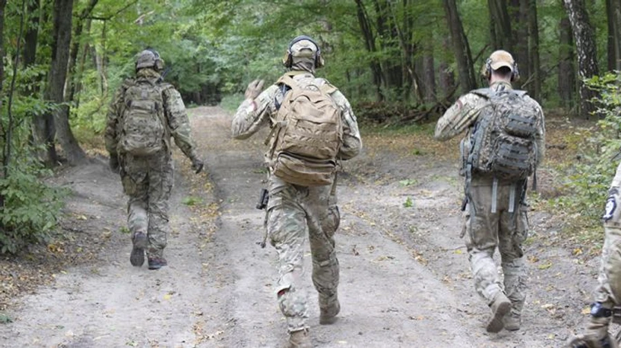 Украинские военные пройдут обучение в 13 странах в 2022 году