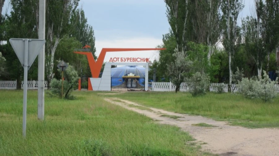 У дитячому таборі під час виступу на сцені померла дівчина