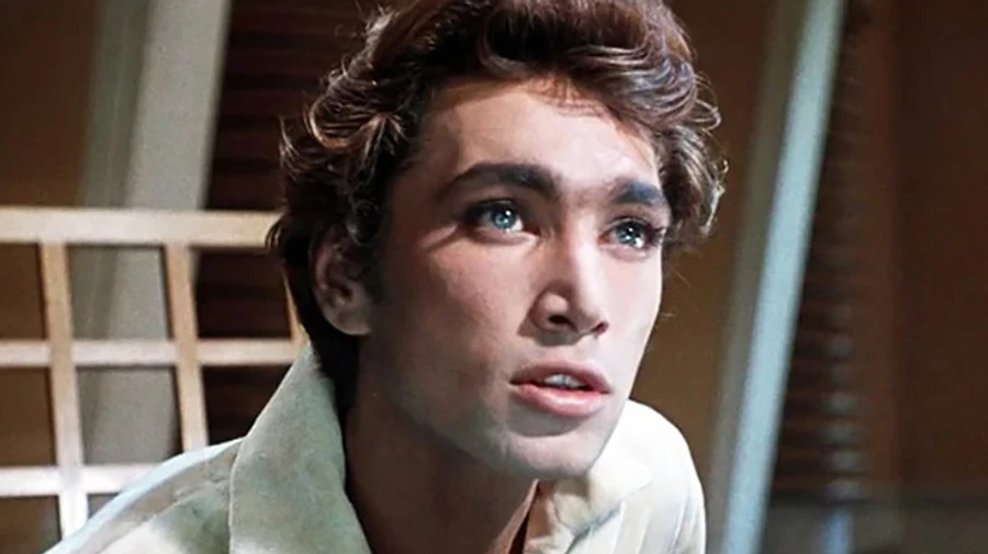 У РФ від коронавірусу помер людина-амфібія Володимир Коренєв