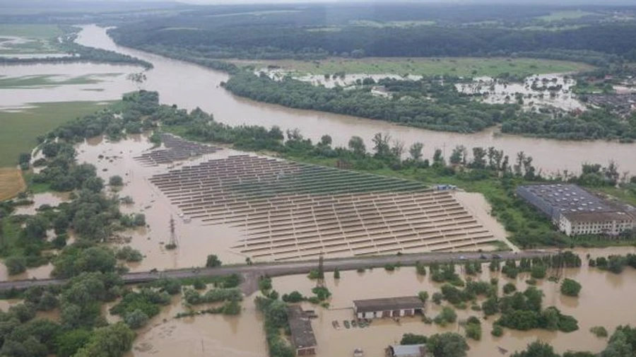 Через повінь у Чернівцях почали відключати воду