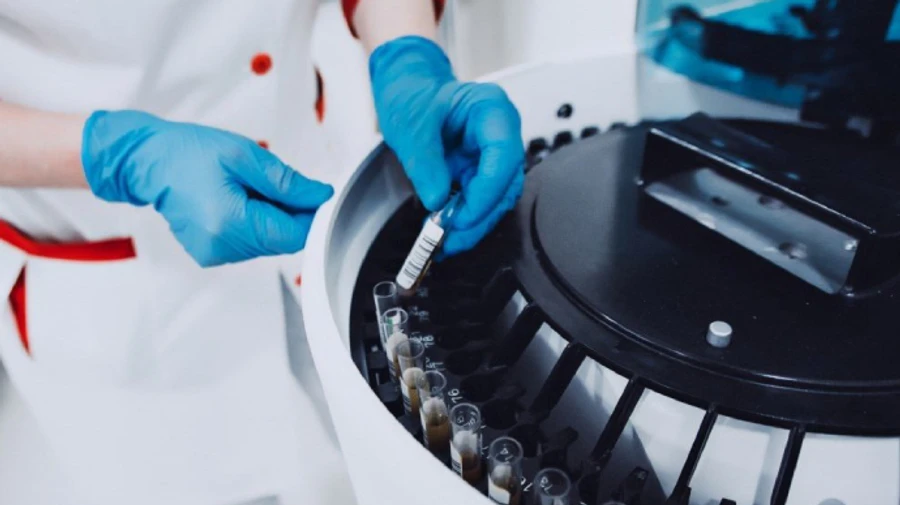 Коронавирус: лаборатория Житомира загружена и не будет принимать материалы 3 дня