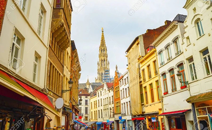 Бельгія розпочне вихід з карантину на початку травня